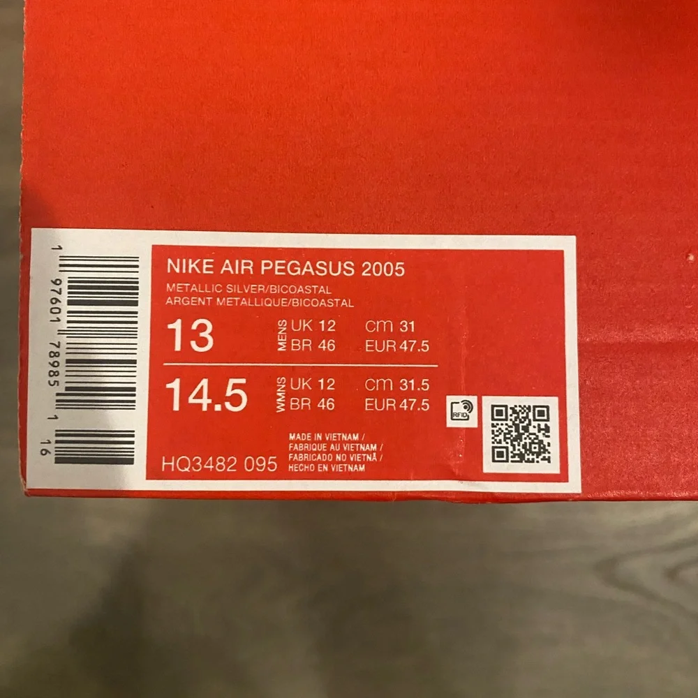 Nike Air Pegasus 2005 - Picture 2 of 4